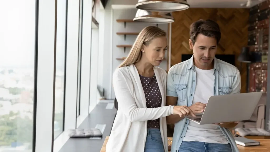 Build a Vibrant Financial Future: Why Engaged Investing is Better